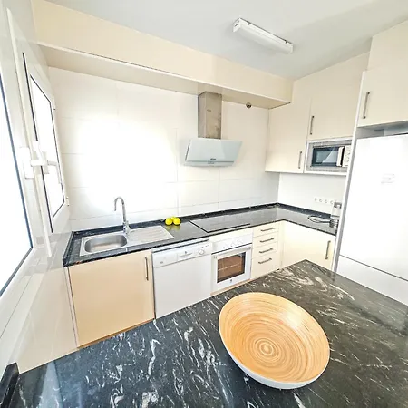 Litoral Costa Dorada - Laura Ii Only Families بيت للعطل *