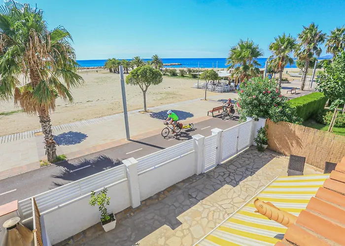 Litoral Costa Dorada - Laura Ii Only Families * كامبريلس
