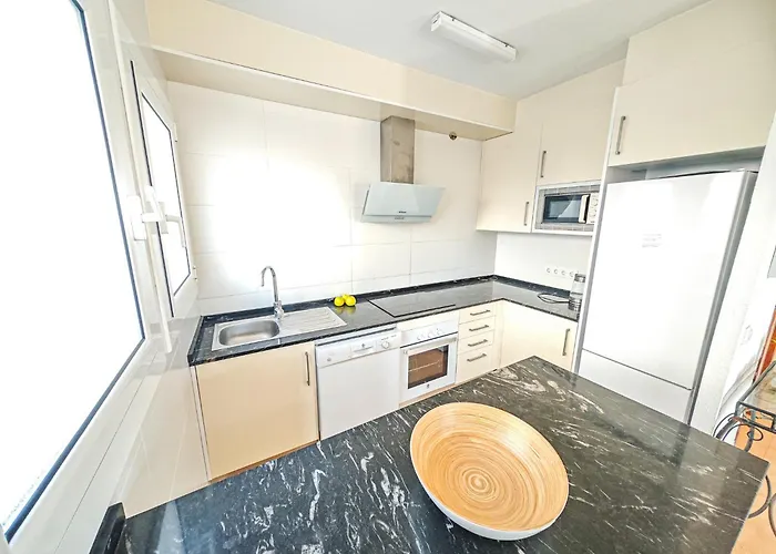 Litoral Costa Dorada - Laura Ii Only Families بيت للعطل *